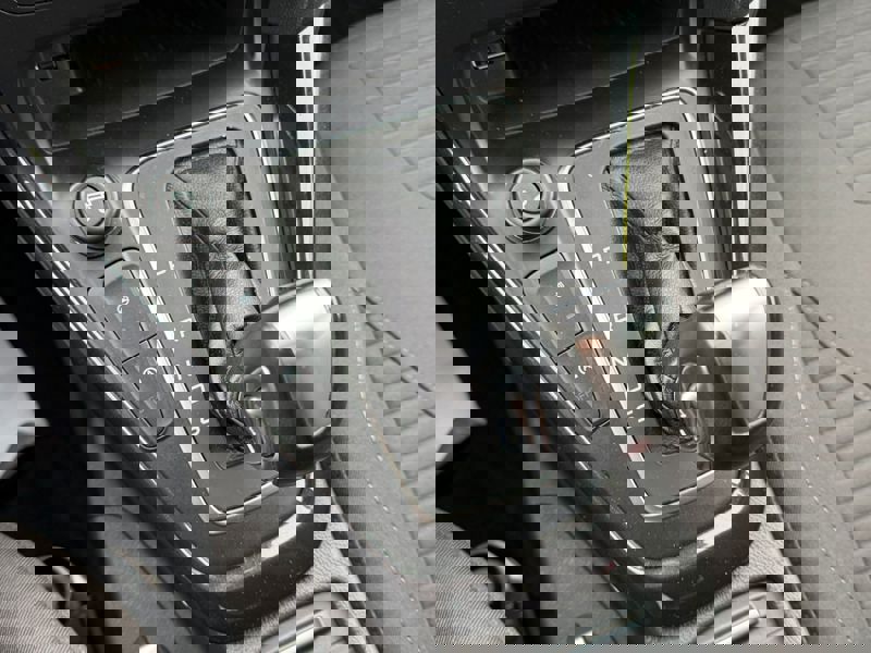 Image Ford FOCUS BERLINE 1.5 EcoBoost 150 Titanium BVA6 GPS Caméra Bluetooth Sièges chauffants Régul Clim auto Gtie 1 an 